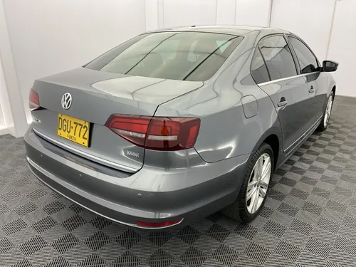 Volkswagen Jetta Highline