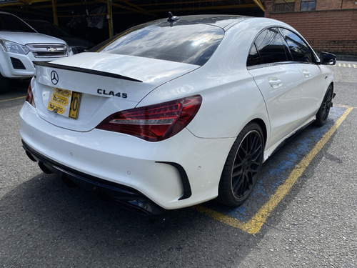 Mercedes-Benz Clase CLA 2.0 45 Amg 4Matic