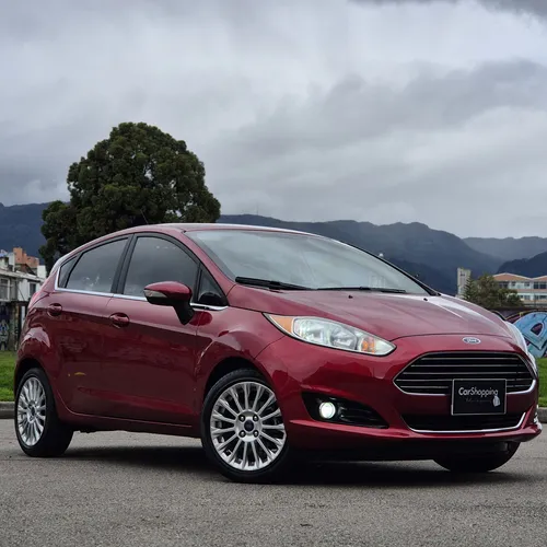 Ford Fiesta 1.6 Titanium Mec HB EL MÁS FULL CERTIFICADO POR AUTOMAS