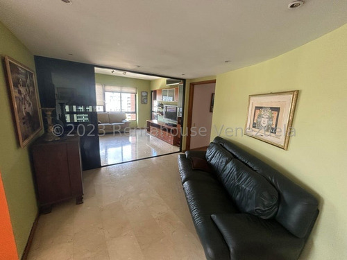 Se Vende Apartamento En Lomas De Las Mercedes Mls #25-11129