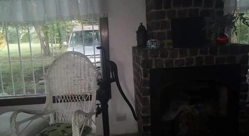 Casa 2 Dorm. Lote 20 X 100 .apta Banco - Abasto