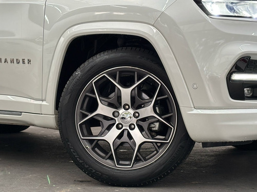 Jeep Commander Overland T270 1.3 TB Flex Aut.