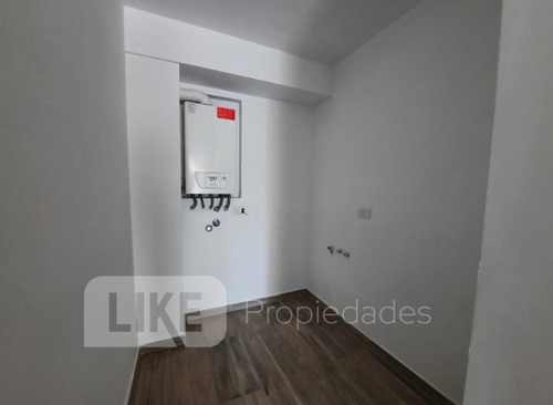 Departamento En Venta Ubicado En Centro De Bariloche, Bariloche, Patagonia