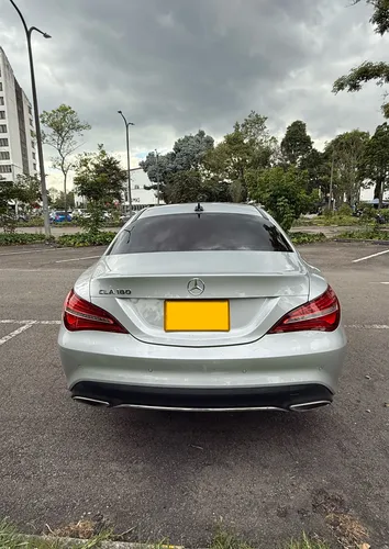 Mercedes-Benz Clase CLA 1.6 Essential