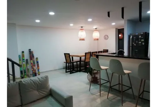 Rhbr-10476 (casa Piso 1, Guatape)