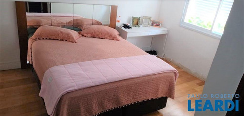 Imagem 7 de 9 de Casa Em Condomínio - Alphaville - Sp - 587381