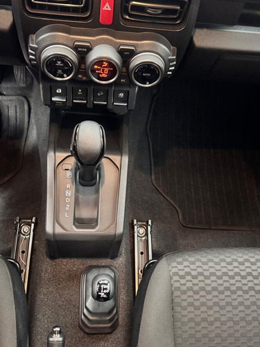 Suzuki Jimny 1.5 Glx At