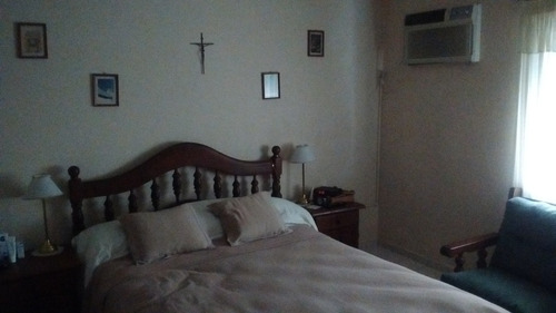 Imagen 7 de 12 de Venta Ph Casa 4 Dormitorios B° Guemes