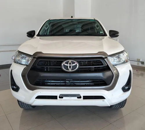 Toyota Hilux 2.7 SR Doble Cabina Mt