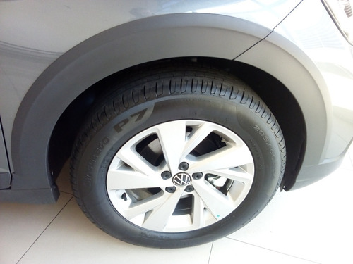 Volkswagen Nivus 200tsi Comfortline Automático T/usado.