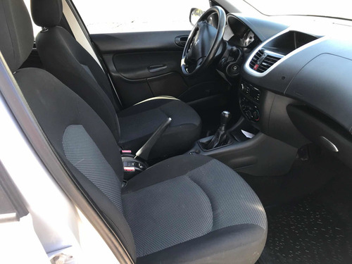 Peugeot 207 2012 1.4 Xs