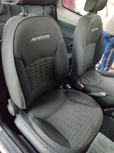 Fiat Strada 2013 1.8 16v Adventure Cab. Dupla Flex 2p