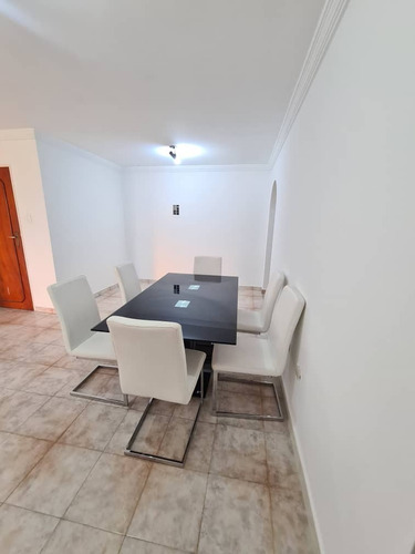 Imagen 3 de 25 de Fernando Guerrero Vende Apartamento En Urb El Bosque Res Vista Real