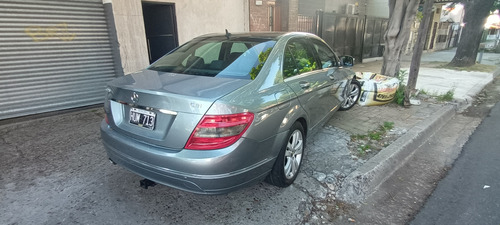Mercedes-Benz C 220 cdi Avangarde automático