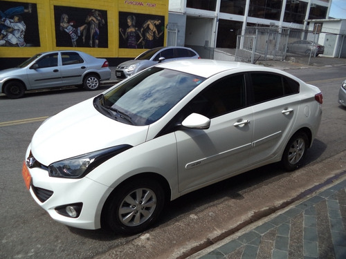 Hyundai Hb20s Confort Style 1.6 Flex 2015