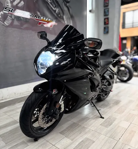 Suzuki Gsxr-600