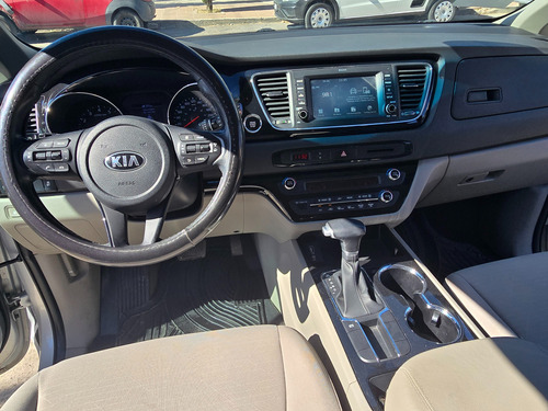 Kia Sedona 2.0 Ex At