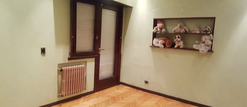 Imagen 20 de 24 de Venta Casa 5 Amb. La Perla. Impecable Estado. Lote 415 M2. 330505