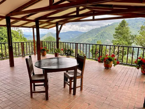 Finca En Venta En Felidia. Cod V9667