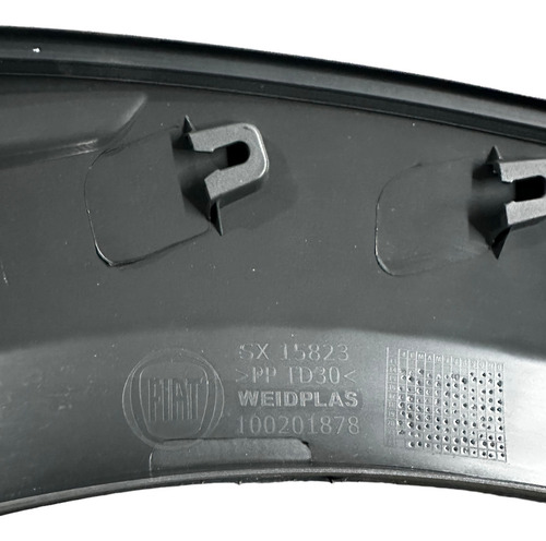 Moldura Paralama Dianteiro Esquerdo Strada 2013-2018 Origina