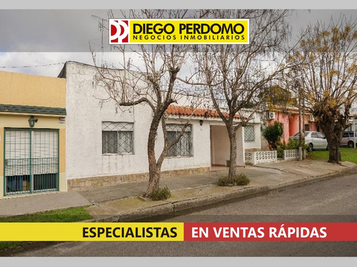 Casa De 3 Dormitorios En Venta, Libertad