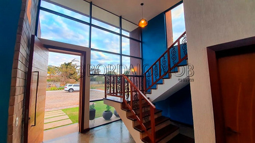 Imagem 11 de 30 de Casa De 400m² + Casa De Apoio De 300m, Lazer Completo E Área Verde. - Villa124693