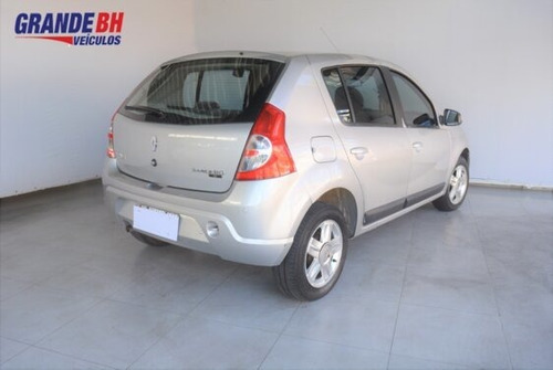 Sandero Privilège 1.6 8v Hi-torque (flex)