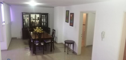 Imagen 3 de 11 de Apartamento En Urbanización El Bosque 04128887550