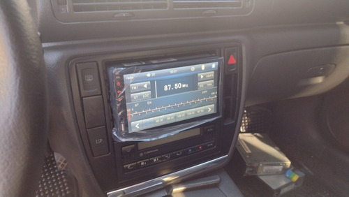 Imagen 4 de 10 de Volkswagen Passat 1.9 I Trendline 4m 2004