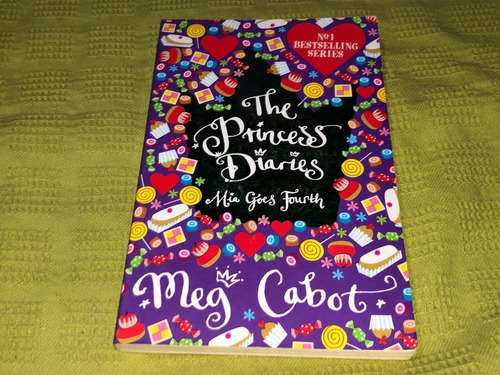 The Princess Diaries / Mia Goes Fourth- Meg Cabot- Macmillan