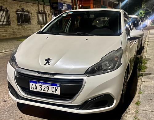 Peugeot 208 1.5 Active