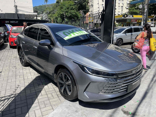 BYD King 1.5 DM-I PHEV GL AUTOMÁTICO