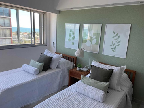 Imagen 15 de 19 de Apartamento Con Increíble Vista Al Mar De 3 Dormitorios Para Alquilar