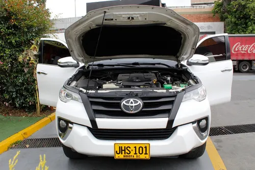 Toyota Fortuner 2.8 At