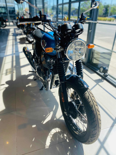 Imagen 3 de 15 de Royal Enfield Interceptor 650 Ventura Blue