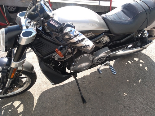 Harley Davidson V-rod Vrscr 1250 Cc