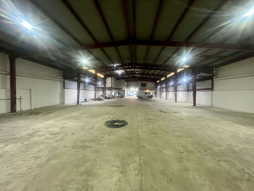 Venta O Renta De Bodega En Otay, Excelente Ubicación