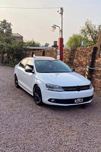 Volkswagen Vento 2.5 Luxury 170cv