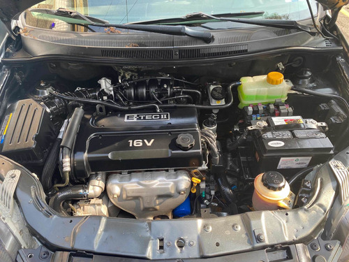 Imagen 4 de 15 de Chevrolet Aveo 2018 1.6 Lt Bolsas De Aire Y Abs Nuevo Mt