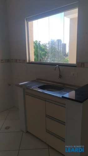 Imagem 2 de 9 de Apartamento - Campestre - Sp - 638715