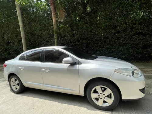 Renault Fluence 2.0 Privilege