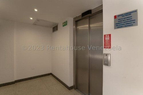 Imagen 13 de 30 de Edificio Comercial En Venta En Los Ruices