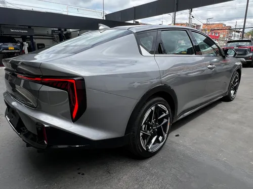 Kia K4 Gt Line 2025