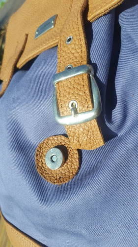 Mochila De Cuero Y Tela