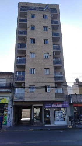 Departamento En Venta En Caseros