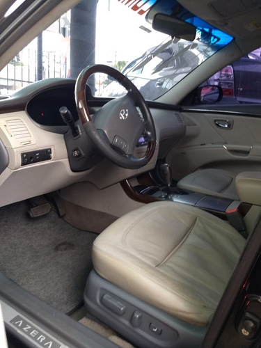Imagem 9 de 11 de Hyundai Azera 2011 3.0 V6 Aut. 4p