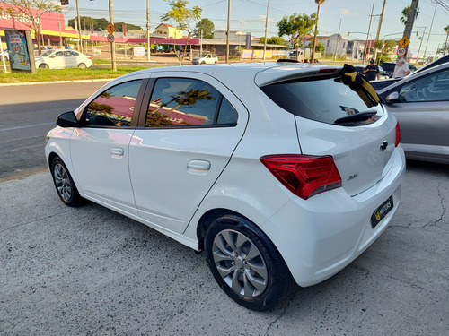 Chevrolet Onix 1.0 5p marchas