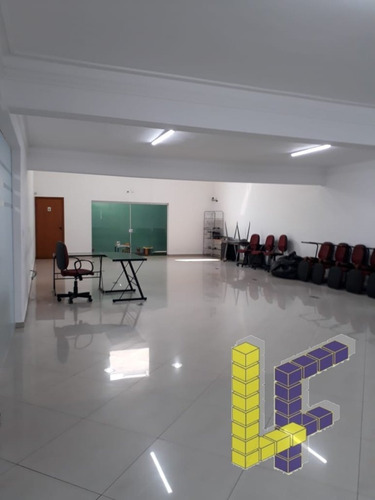 Salão Comercial B. Sta Maria - 17496