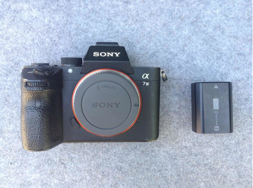 Imagen 2 de 8 de Sony A7iii Full Frame 9 Mil Disparos A73