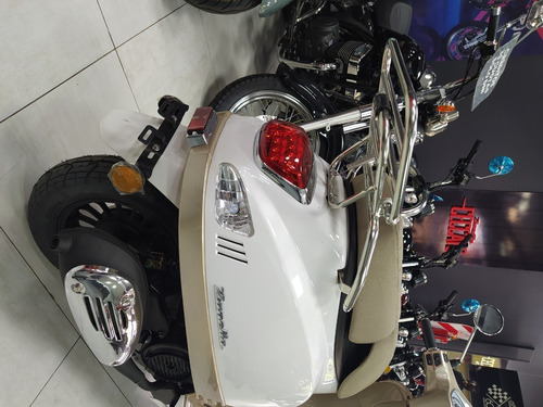 Imagen 14 de 25 de Scooter Vintage Exclusive 150 No Vespa Tienda Zanella Z Sur